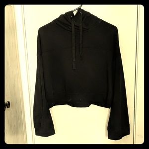 Crop workout hoodie